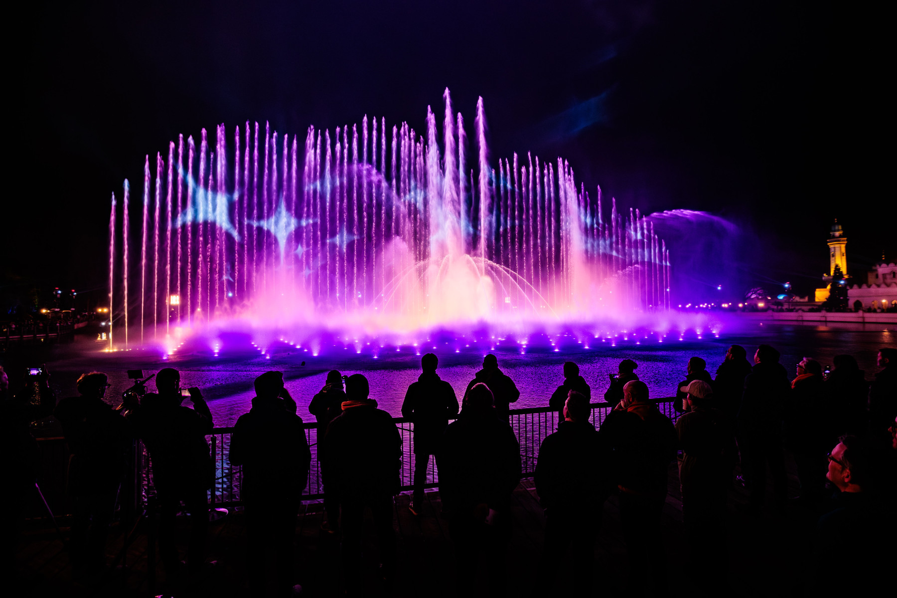 Aquanura in de avond bij de Efteling